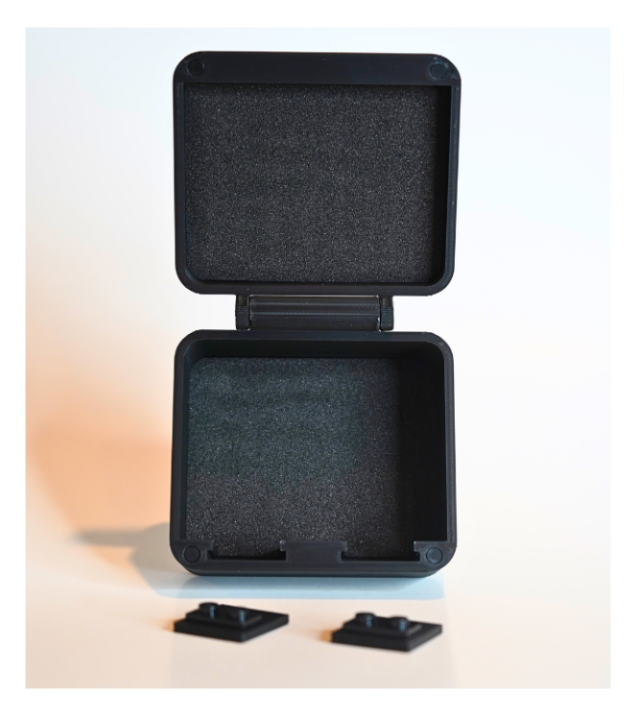 MiniVault Pro™ Basic Two Figure Case
