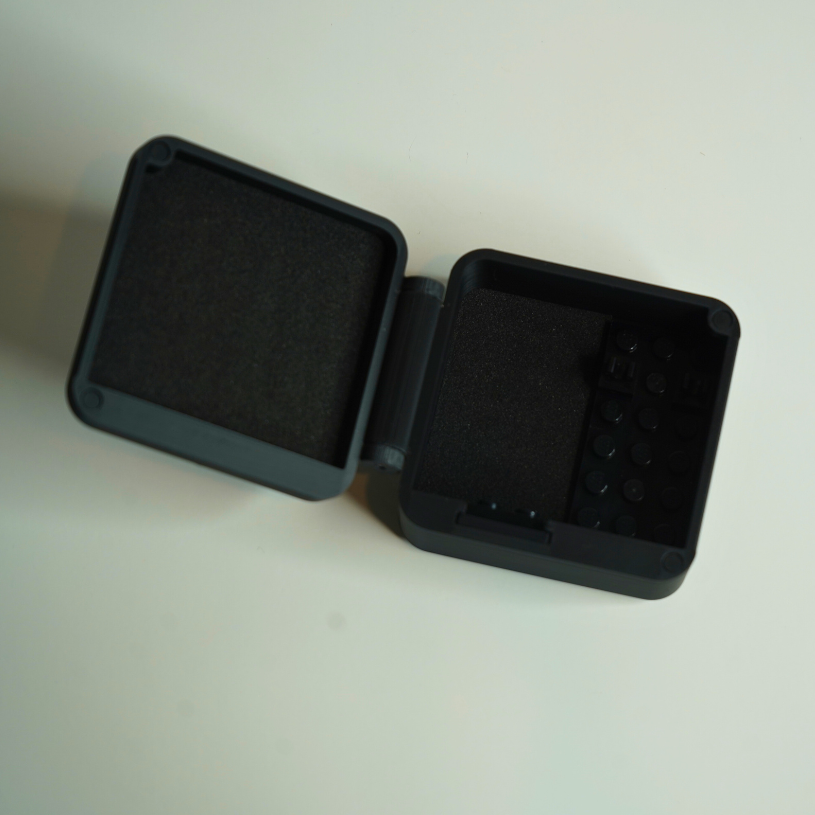 MiniVault Pro™ One Fig Case